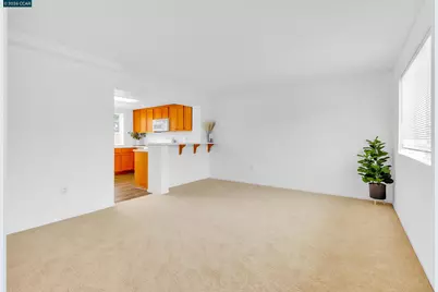 712 Daniels Ave, Vallejo, CA 94590 - Photo 2