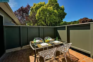 2000 Pine Knoll Dr, Walnut Creek, CA 94595 - Photo 18