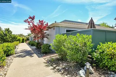 2000 Pine Knoll Dr #2, Walnut Creek, CA 94595 - Photo 20