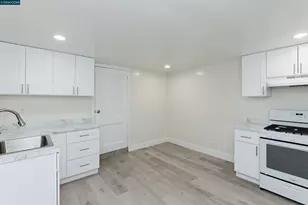 2012 15th St, Oakland, CA 94606 - Photo 6