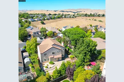 496 Panorama Dr, Benicia, CA 94510 - Photo 60