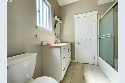 2517 Webb Ave, Alameda, CA 94501 - Photo 10