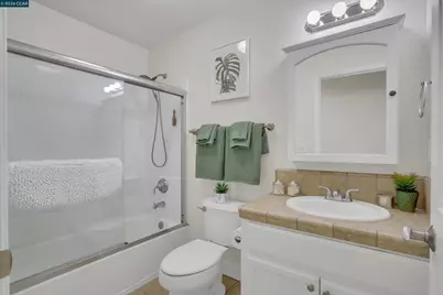 3190 Castro St, Martinez, CA 94553 - Photo 16