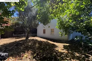 4131 Chaucer Dr, Concord, CA 94521 - Photo 44