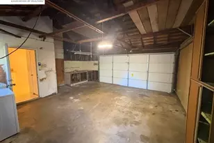 4131 Chaucer Dr, Concord, CA 94521 - Photo 40