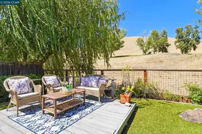 5027 Keller Ridge Dr, Clayton, CA 94517 - Photo 32