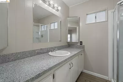 8200 Jantzen Rd #201, Modesto, CA 95357 - Photo 12