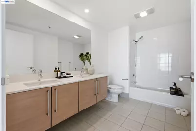 1160 Mission St #2006, San Francisco, CA 94103 - Photo 30