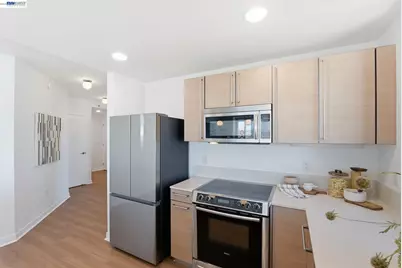 1160 Mission St #2006, San Francisco, CA 94103 - Photo 16
