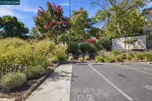 2037 Sierra Rd, Concord, CA 94518 - Photo 46