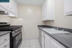 2037 Sierra Rd, Concord, CA 94518 - Photo 18