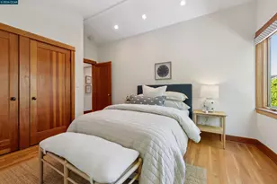 4908 Cochrane Ave, Oakland, CA 94618 - Photo 22