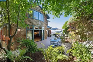 4908 Cochrane Ave, Oakland, CA 94618 - Photo 32