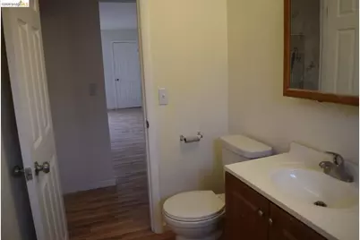 915 Sherman Oaks Dr, San Jose, CA 95128 - Photo 4