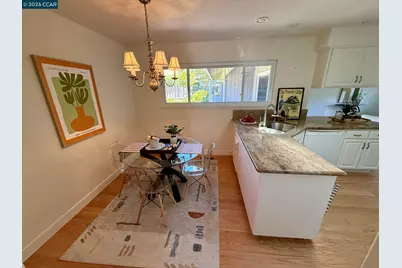 423 Deerfield Dr, Moraga, CA 94556 - Photo 16