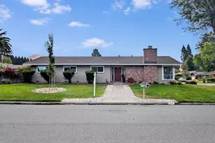 423 Deerfield Dr, Moraga, CA 94556 - Photo 1