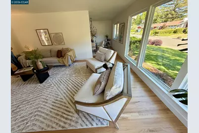 423 Deerfield Dr, Moraga, CA 94556 - Photo 12