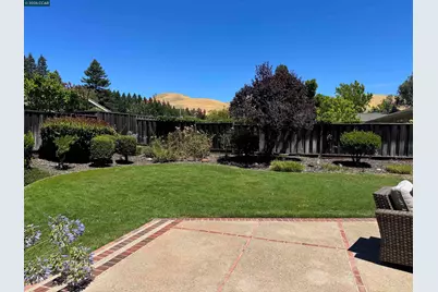 423 Deerfield Dr, Moraga, CA 94556 - Photo 28