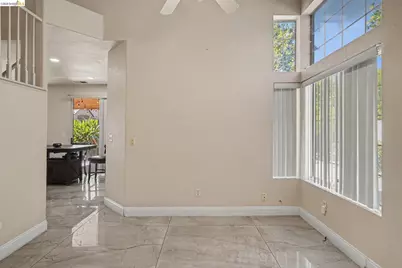 5200 Fairside Way, Antioch, CA 94531 - Photo 8