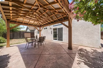 1966 Hecke, Woodland, CA 95776 - Photo 30