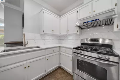 1966 Hecke, Woodland, CA 95776 - Photo 22