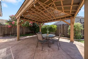 1966 Hecke Dr, Woodland, CA 95776 - Photo 32