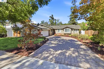 1654 Creek Dr, San Jose, CA 95125 - Photo 2