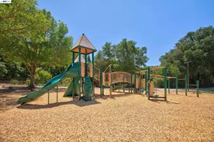 7422 Oxford Cir, Dublin, CA 94568 - Photo 50