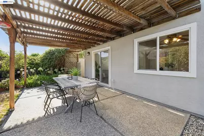 3560 Kirkcaldy St, Pleasanton, CA 94588 - Photo 54