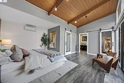 18009 Laird Ct, Castro Valley, CA 94546 - Photo 34