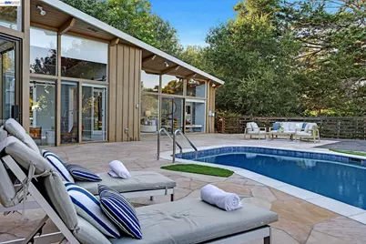 18009 Laird Ct, Castro Valley, CA 94546 - Photo 52