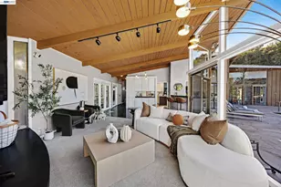 18009 Laird Ct, Castro Valley, CA 94546 - Photo 12