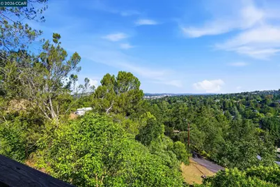 132 Rudgear Dr, Walnut Creek, CA 94596 - Photo 54