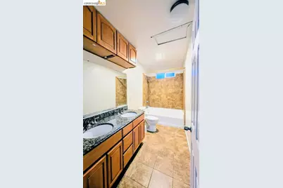 363 Ford Rd, Sacramento, CA 95838 - Photo 16