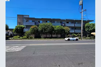 1064 E Street, Hayward, CA 94541 - Photo 2