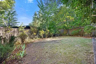 45 Sleepy Hollow Ln, Orinda, CA 94563 - Photo 32