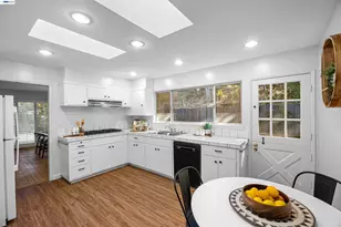 45 Sleepy Hollow Ln, Orinda, CA 94563 - Photo 14