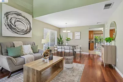3028 Nuria Ct, San Jose, CA 95111 - Photo 4