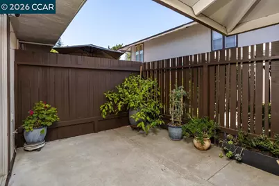 5468 Roundtree Pl #P, Concord, CA 94521 - Photo 18