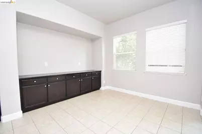 1110 Clearwater Creek Blvd, Manteca, CA 95336 - Photo 16