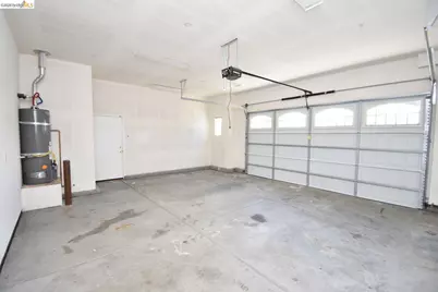 1110 Clearwater Creek Blvd, Manteca, CA 95336 - Photo 30