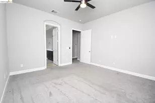 1110 Clearwater Creek Blvd, Manteca, CA 95336 - Photo 18