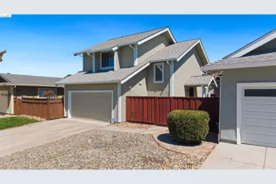 218 Almondtree Ln, Oakley, CA 94561 - Photo 2