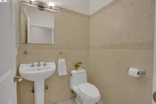 1315 Skelton Ave, Fremont, CA 94536 - Photo 18