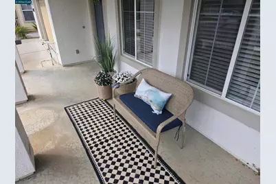 8625 Livingston Way, Discovery Bay, CA 94505 - Photo 4