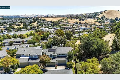 1315 Blue Oak Ct, Pinole, CA 94564 - Photo 42