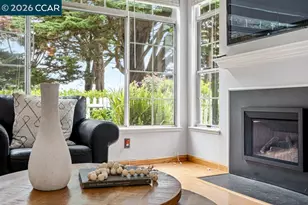 208 Commodore Dr, Richmond, CA 94804 - Photo 14