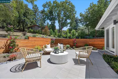 1148A Upper Happy Valley Rd, Lafayette, CA 94549 - Photo 12