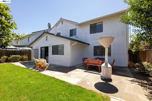 2227 Emerald Hills Cir, San Jose, CA 95131 - Photo 42
