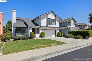 2227 Emerald Hills Cir, San Jose, CA 95131 - Photo 2